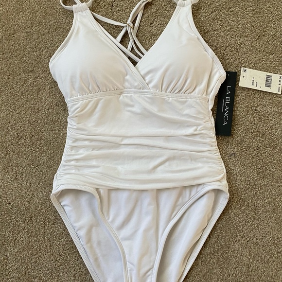 La Blanca Other - La Blanca White Island goodness swim one piece NWT
